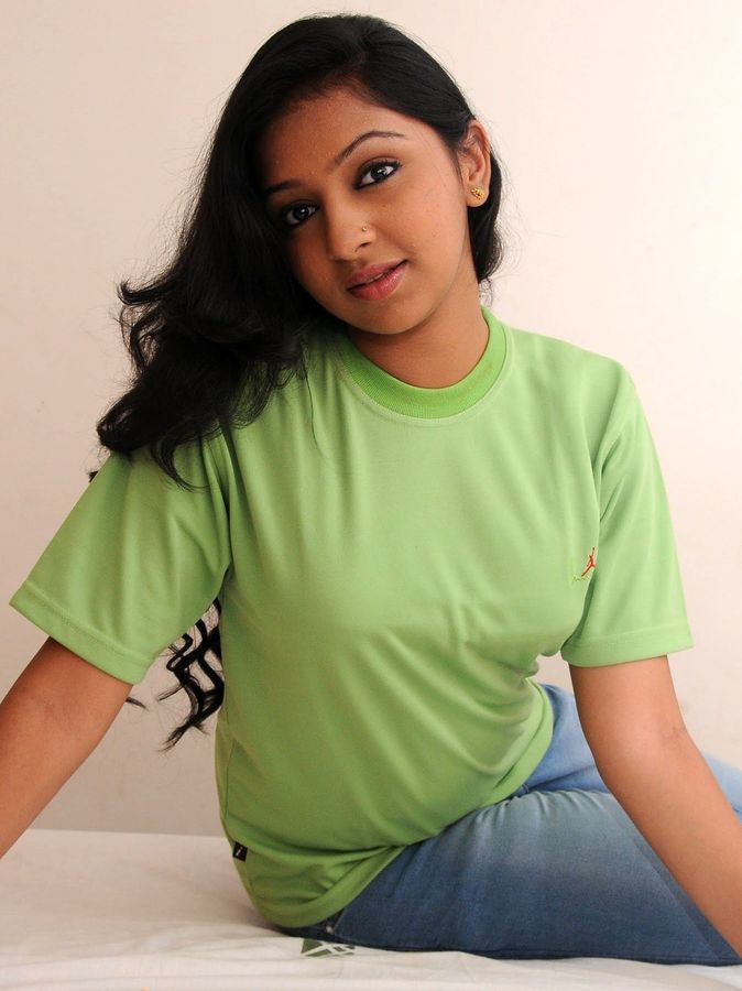 sexy xxx Lakshmi Menon big t shirt boobs