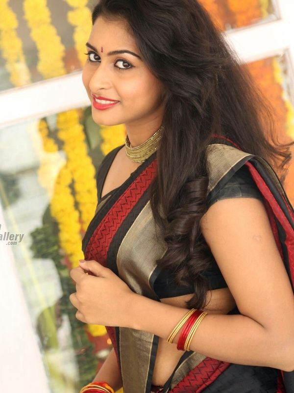Nithya Naresh black blouse side bra