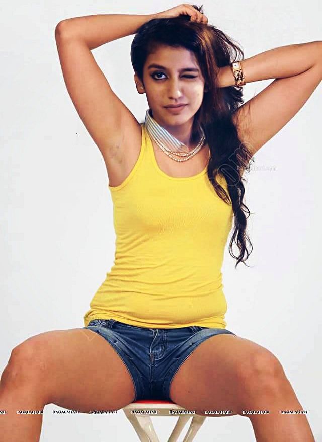 Priya Prakash Varrier shaved armpit show naked sexy thigh