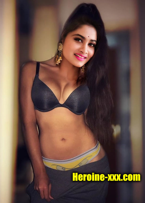 Shivani Narayana sexy bra and navel show bigg boss tamil 4 audition