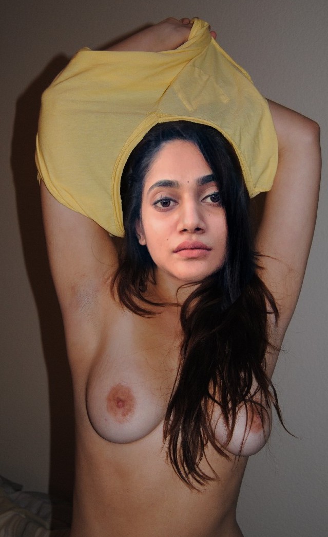 Losliya Mariyanesan removing her top nude boobs naked nipple exposed fake