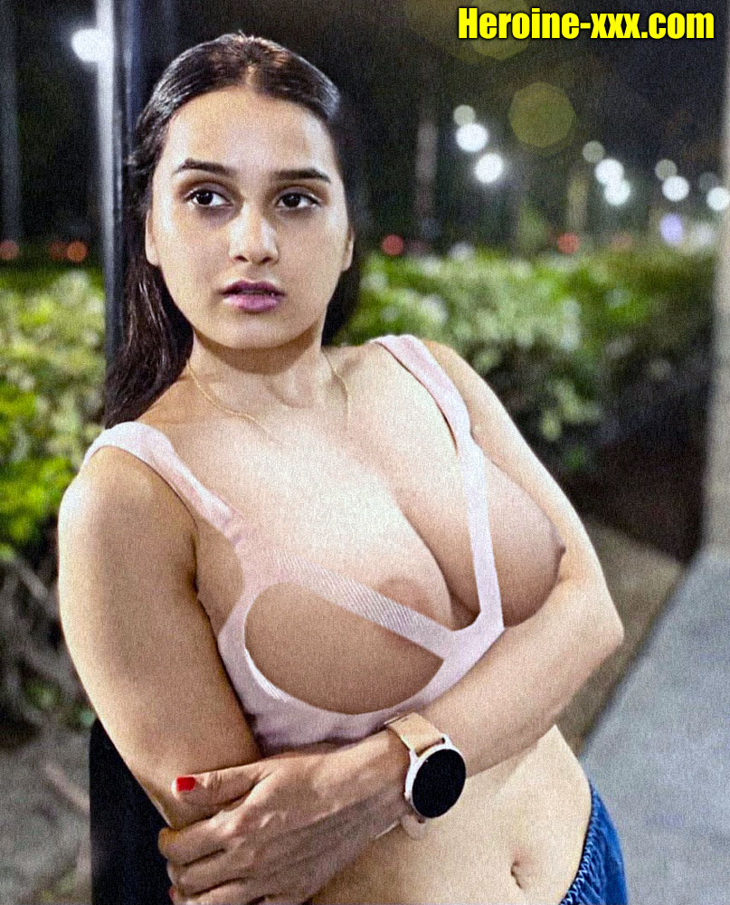 Anushka Kaushik open cup bra busty boobs cleavage outdoor photos