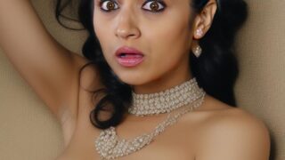 Trisha Krishnan nude boobs jewellery ad dress change room photo